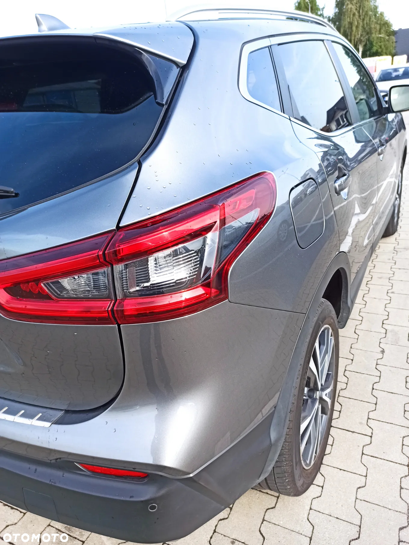 Nissan Qashqai 1.3 DIG-T N-Connecta - 6