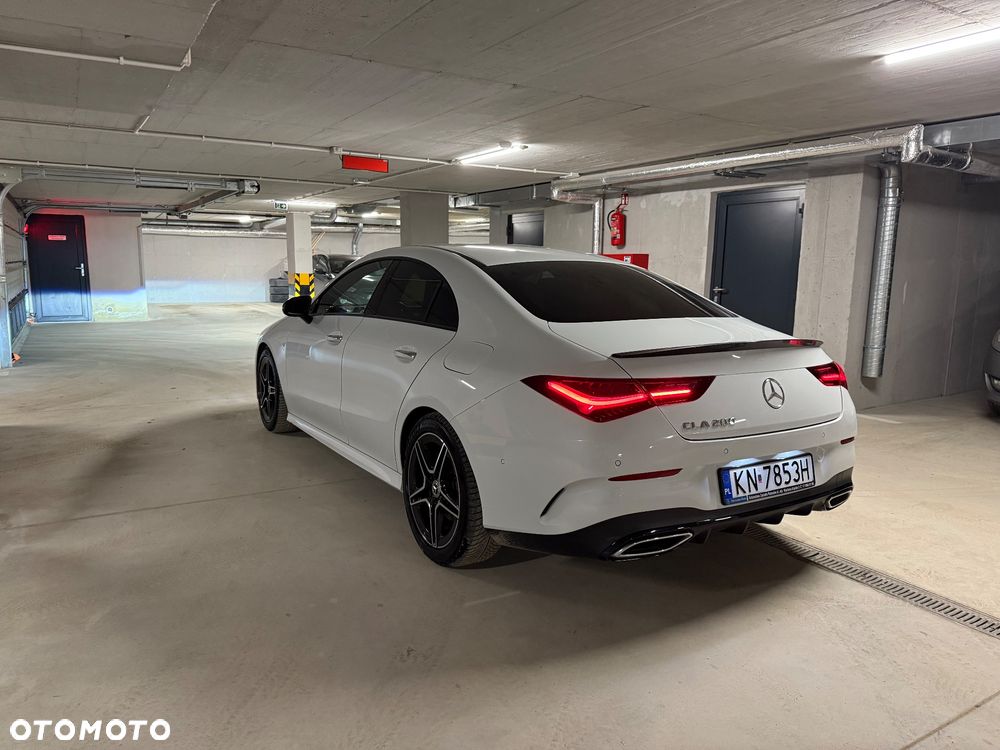 Mercedes-Benz CLA 200 AMG Line 7G-DCT - 4