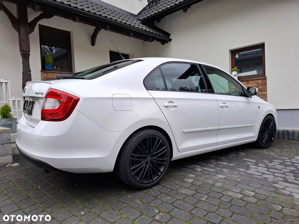 Skoda RAPID 1.4 TSI DSG Ambition - 27