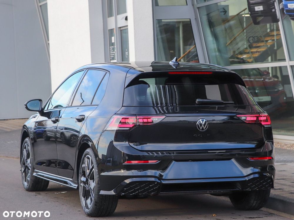 Volkswagen Golf - 3