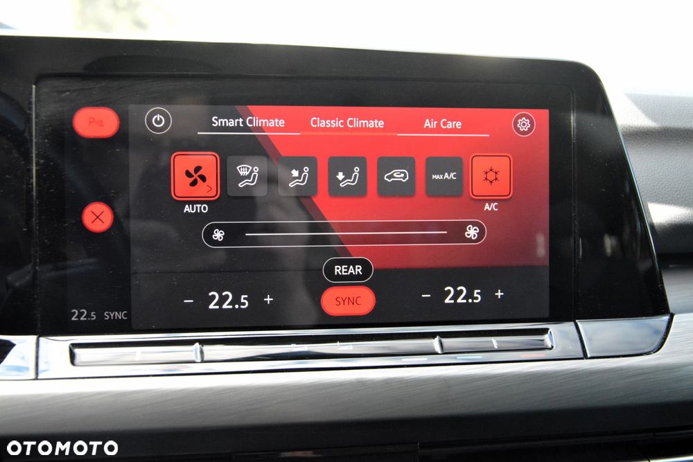 Volkswagen Golf 1.5 eTSI EVO Style DSG - 30