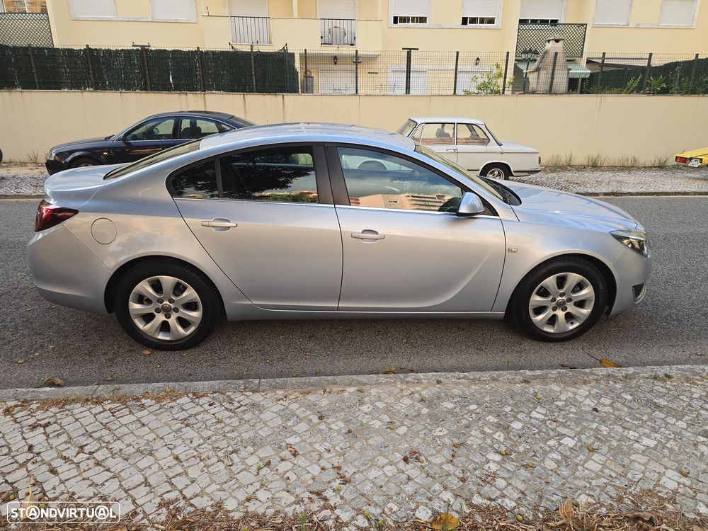 Opel Insignia 1.6 CDTI executive S/S - 11