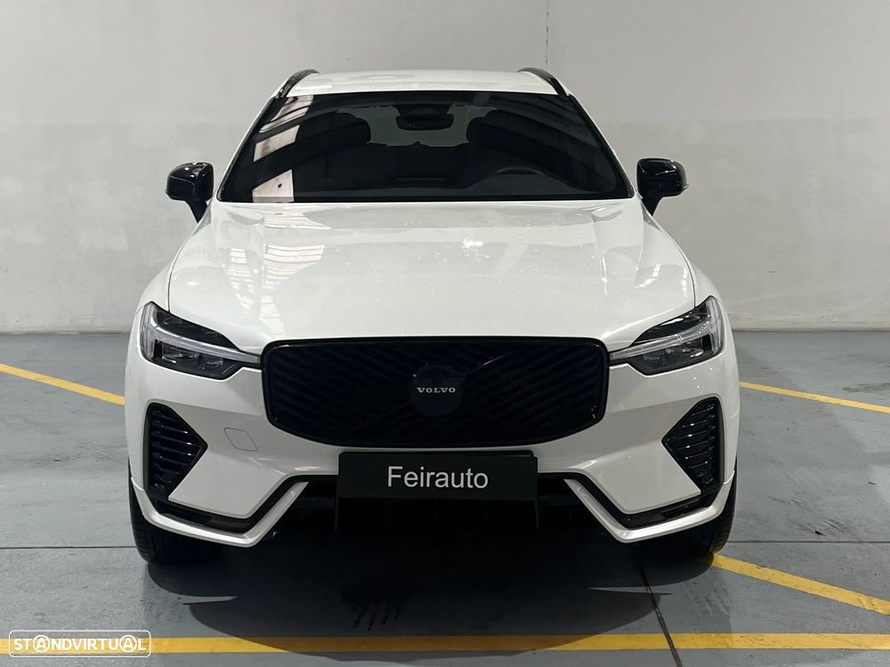 Volvo XC 60 2.0 T6 PHEV Black Edition AWD - 7