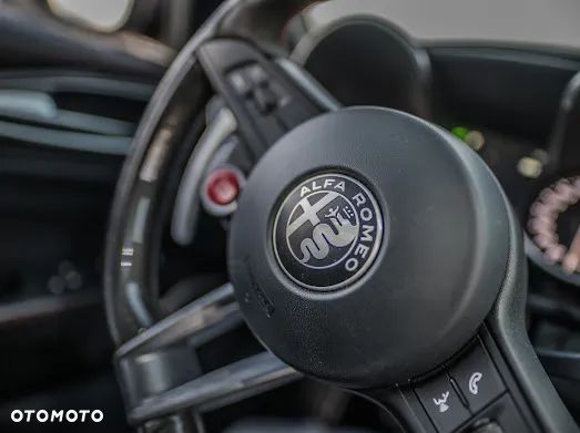 Alfa Romeo Giulia 2.9 Bi Turbo V6 Quadrifoglio - 13