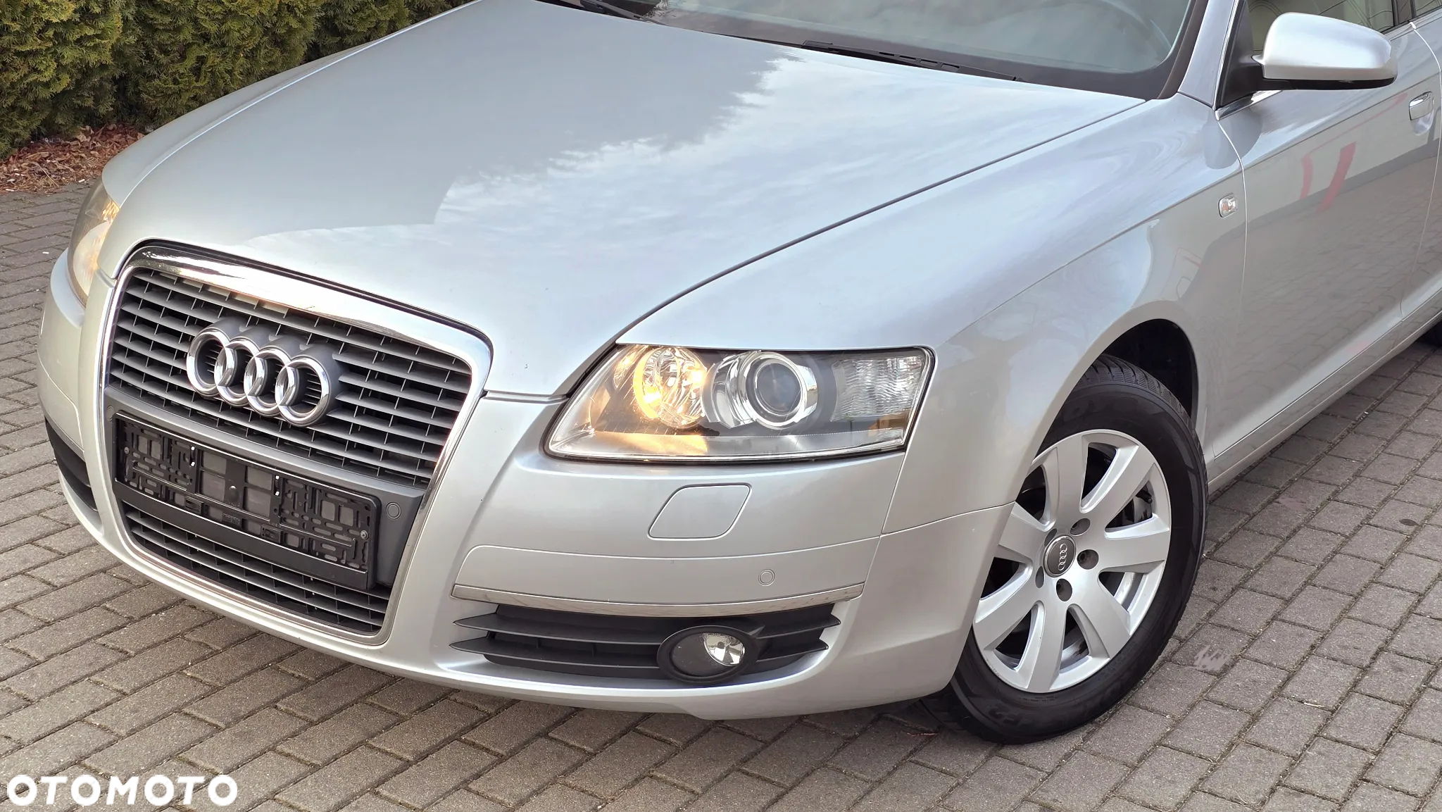 Audi A6 Avant 2.4 - 11