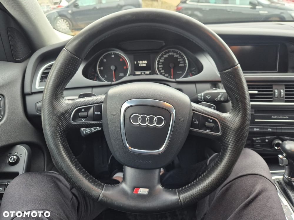 Audi A4 Avant 2.0 TDI DPF multitronic S line Sportpaket - 19