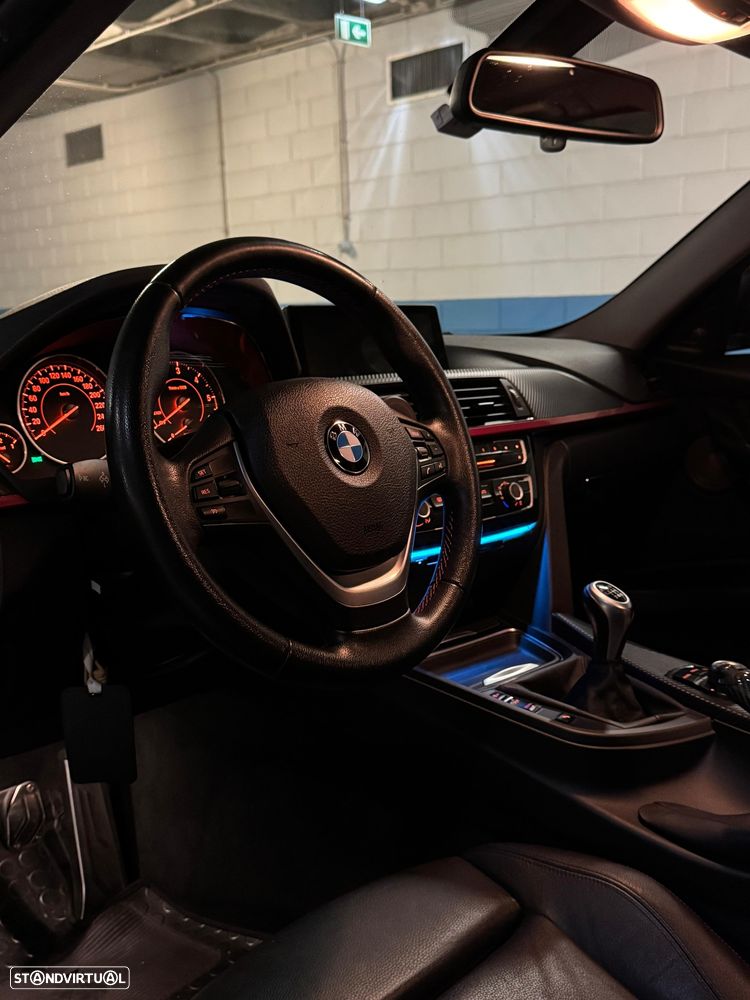 BMW 318 d Line Sport - 8