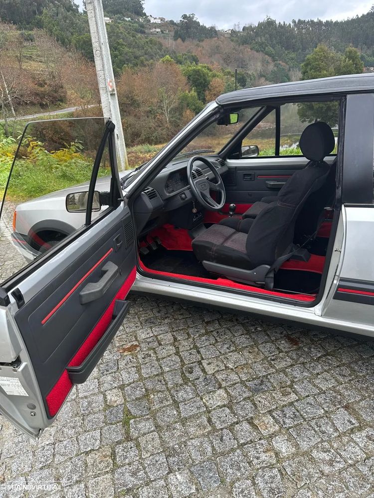 Peugeot 205 Cabrio - 3