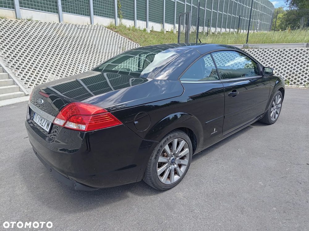 Ford Focus 2.0 16V Style - 4