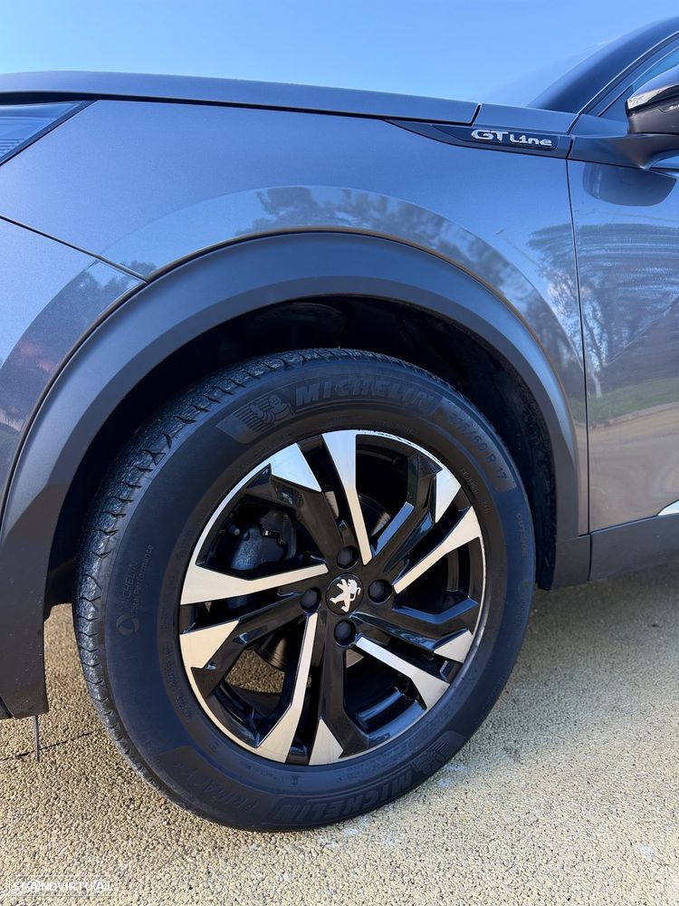 Peugeot 2008 PureTech 130 EAT8 GT Pack - 6