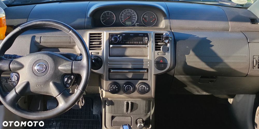Nissan X-Trail 2.2 dCi 4x4 DPF Comfort - 13