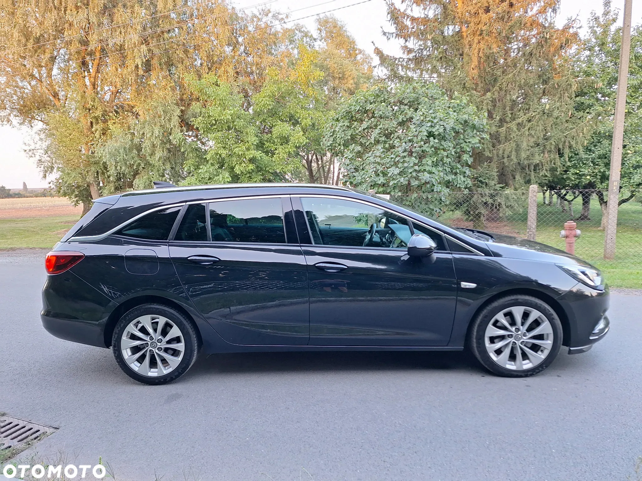 Opel Astra V 1.6 CDTI Dynamic S&S - 6
