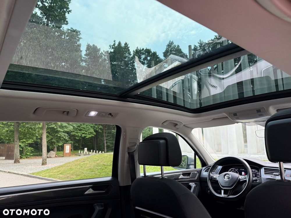 Volkswagen Tiguan Allspace 2.0 TDI SCR DSG Life - 23