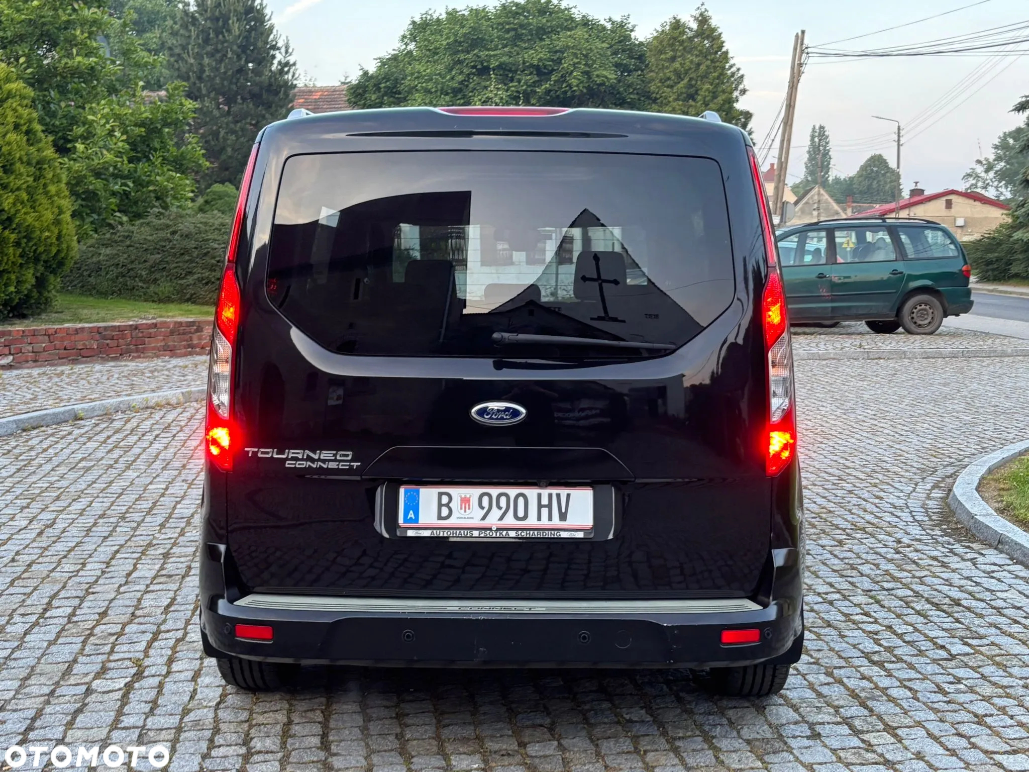 Ford Tourneo Connect - 8