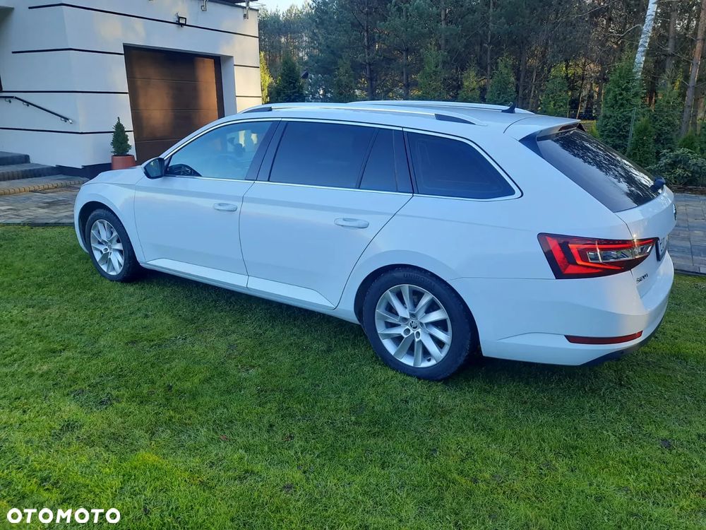Skoda Superb 1.6 TDI Active - 9