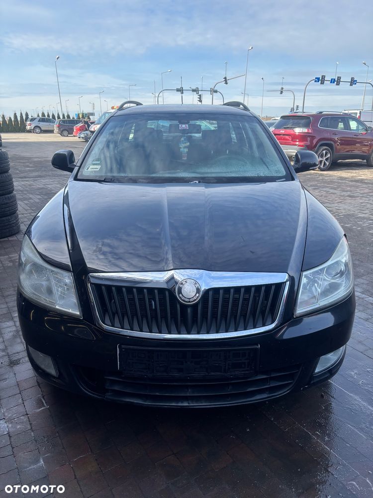 SKODA OCTAVIA II 2 KOMPLETNY PRZOD MASKA ZDERZAK BLOTNIKI PAS PRZEDNI CHLODNICE LAMPY XENON - 1