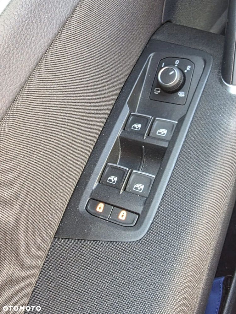 Volkswagen Touran 1.5 TSI EVO Highline - 6