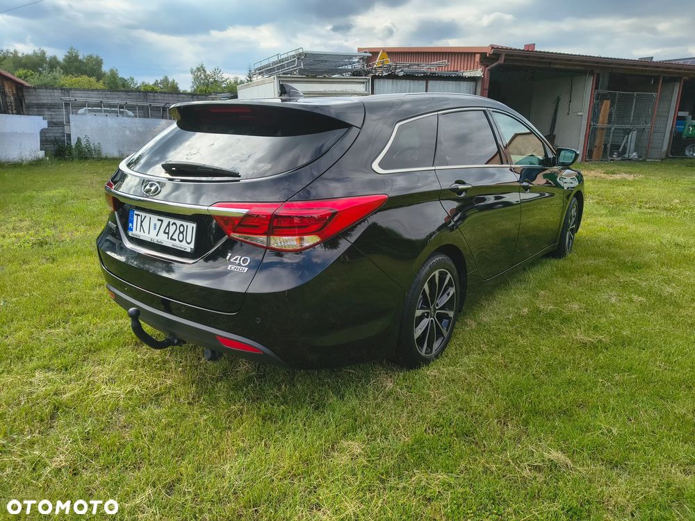 Hyundai i40 Kombi 1.7 CRDi DCT Premium - 5