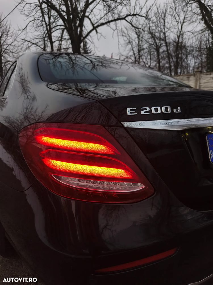 Mercedes-Benz E 200 d 9G-TRONIC - 7