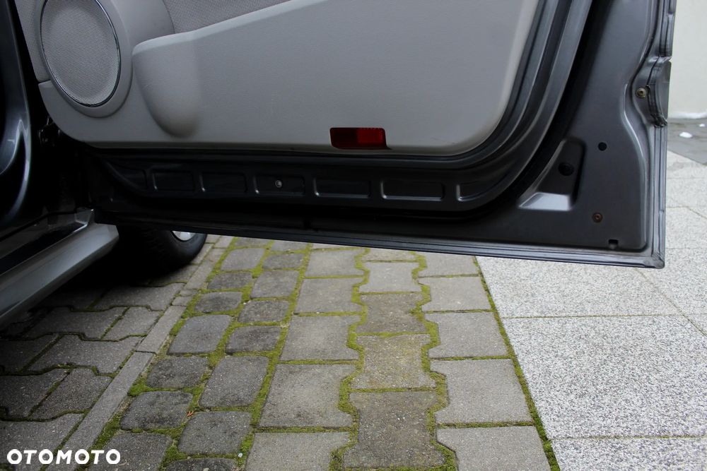 Mercedes-Benz Klasa B 180 CDI Autotronic - 19