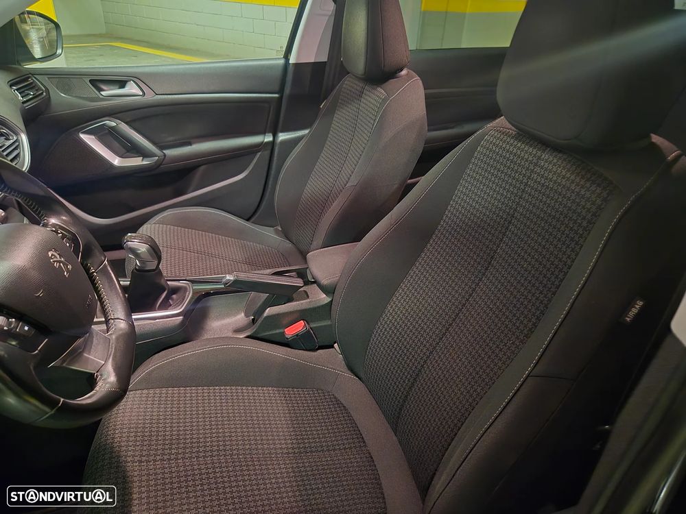 Peugeot 308 SW 1.6 BlueHDi Style - 30