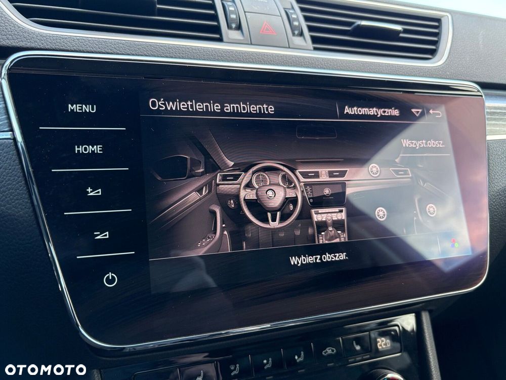 Skoda Superb 2.0 TDI SCR Style DSG - 39