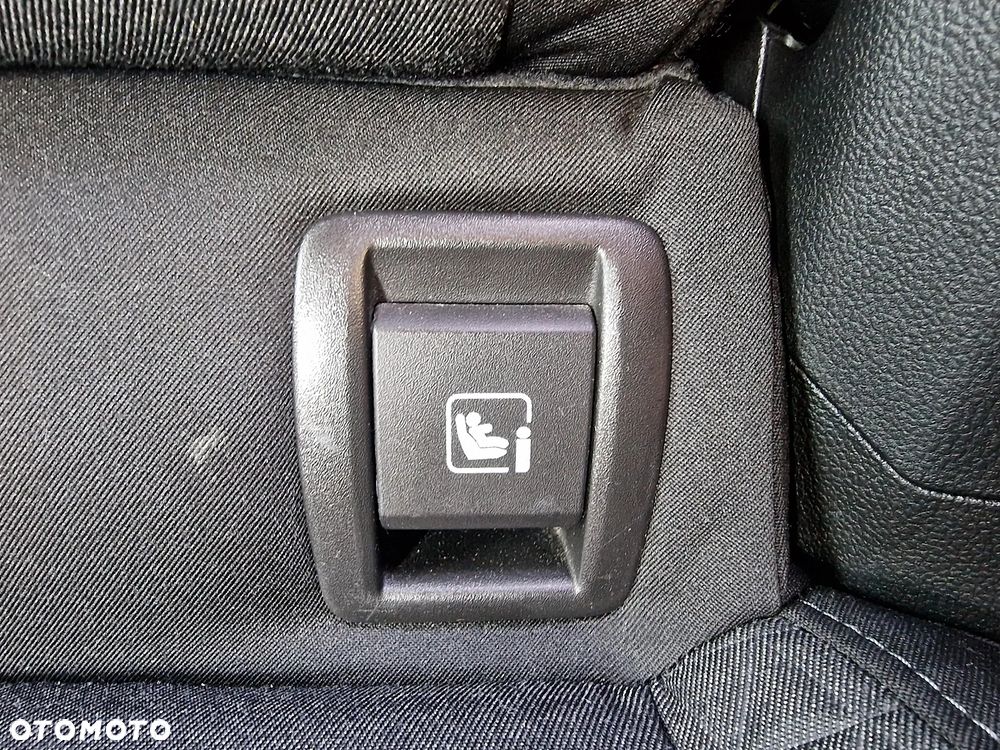 Renault Clio - 11