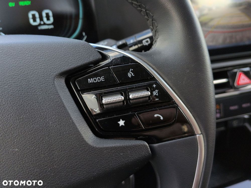 Kia Niro 1.6 GDI Hybrid M - 16