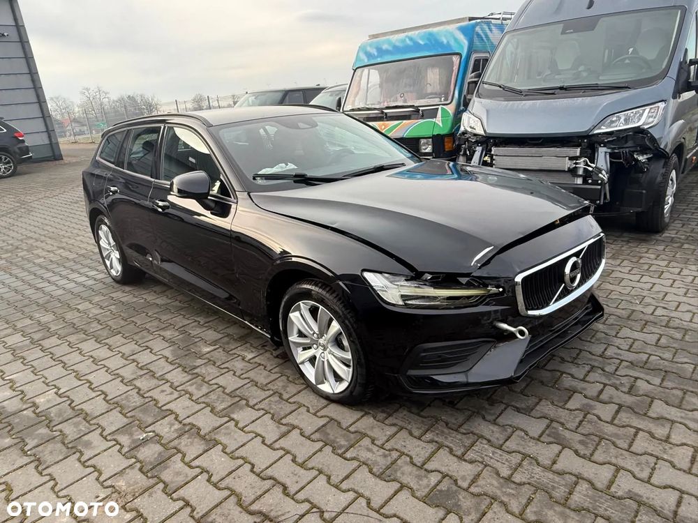 Volvo V60 D3 Momentum - 25