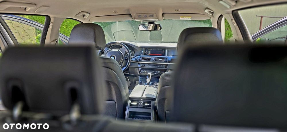 BMW Seria 5 530d xDrive Luxury Line - 22