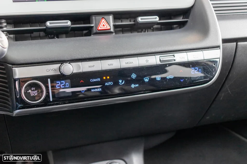 Hyundai Ioniq 5 73kWh Plug & Power+Tejadilho Solar - 21