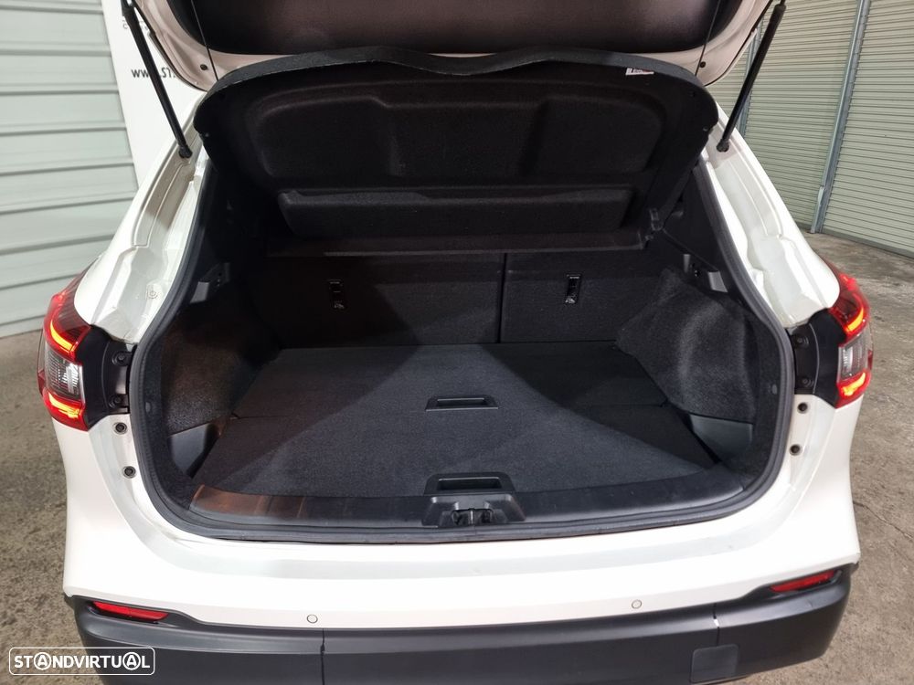 Nissan Qashqai 1.6 dCi Tekna 19 Pele - 20