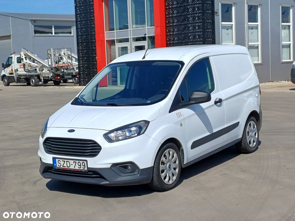 Ford Transit Courier Trend - 2