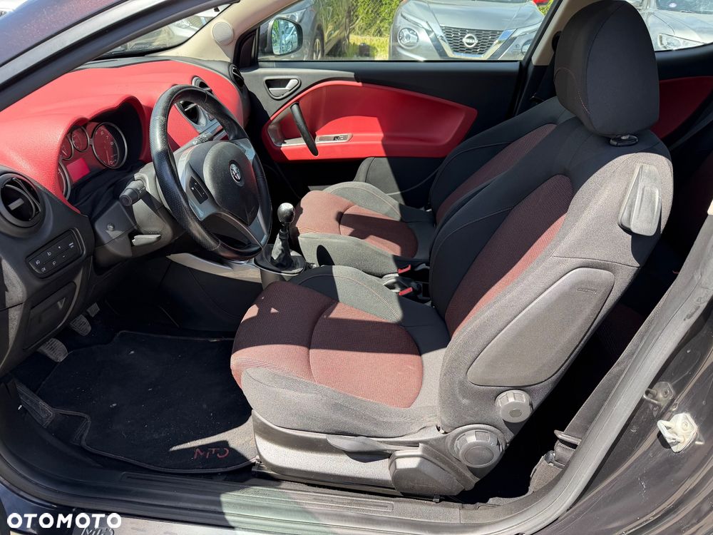 Alfa Romeo Mito 1.4 8V - 24