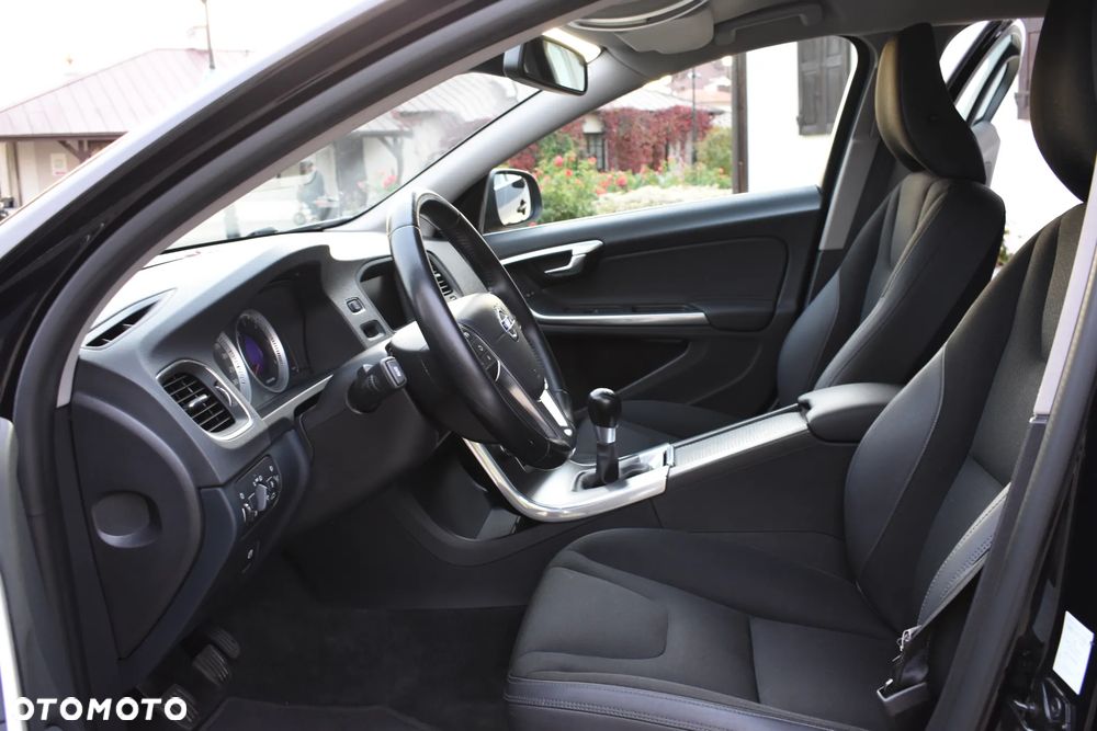 Volvo S60 - 24