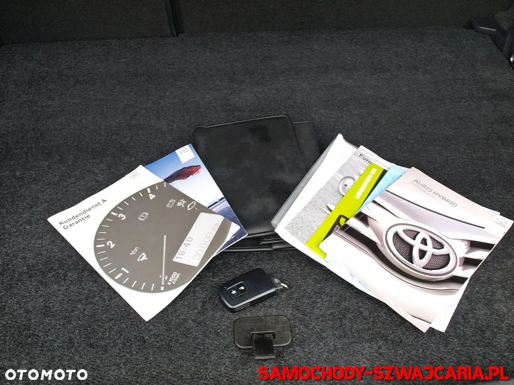 Toyota Auris 1.8 VVT-i Hybrid Automatik Executive - 30