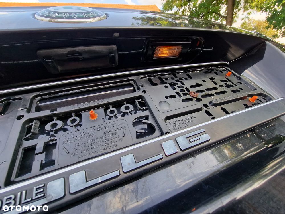Klapa  tył  skoda  superb  II  kombi  w  kolorze  LF9R - 3