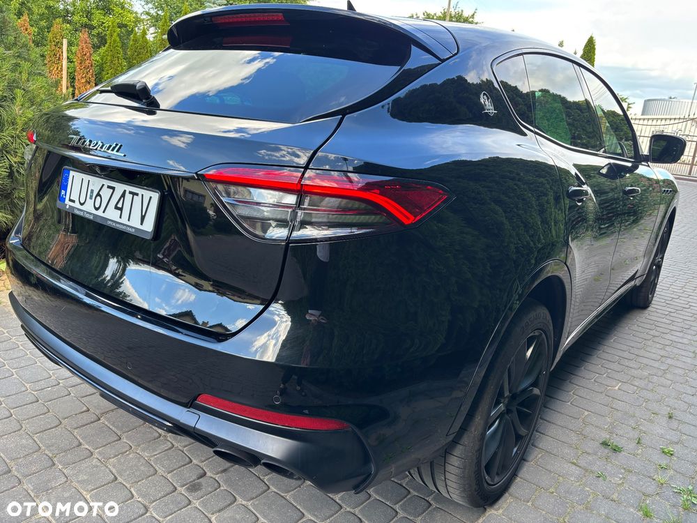 Maserati Levante - 3