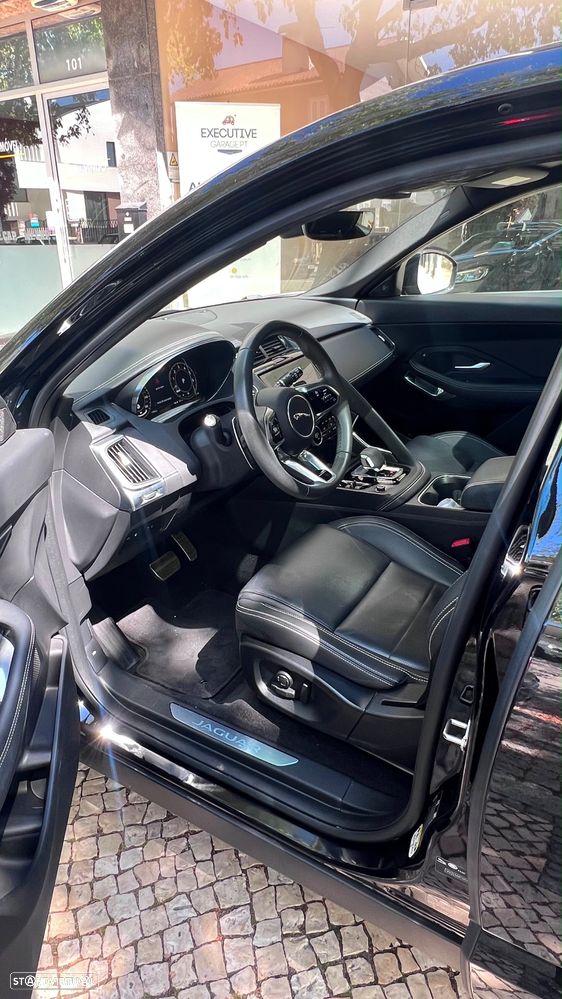 Jaguar E-Pace 1.5 P300e R-Dynamic S AWD Aut. - 14