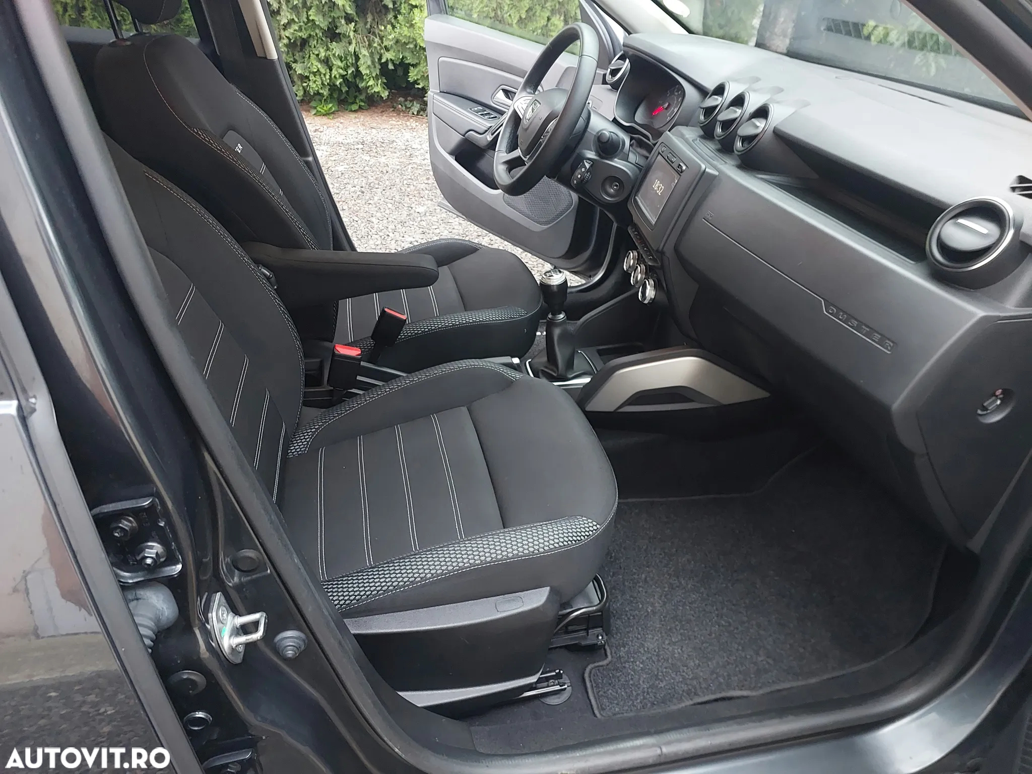 Dacia Duster dCi 110 FAP 4x4 Prestige - 22