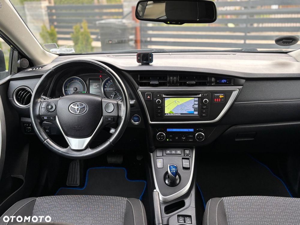 Toyota Auris 1.8 HSD Prestige NAVI - 18