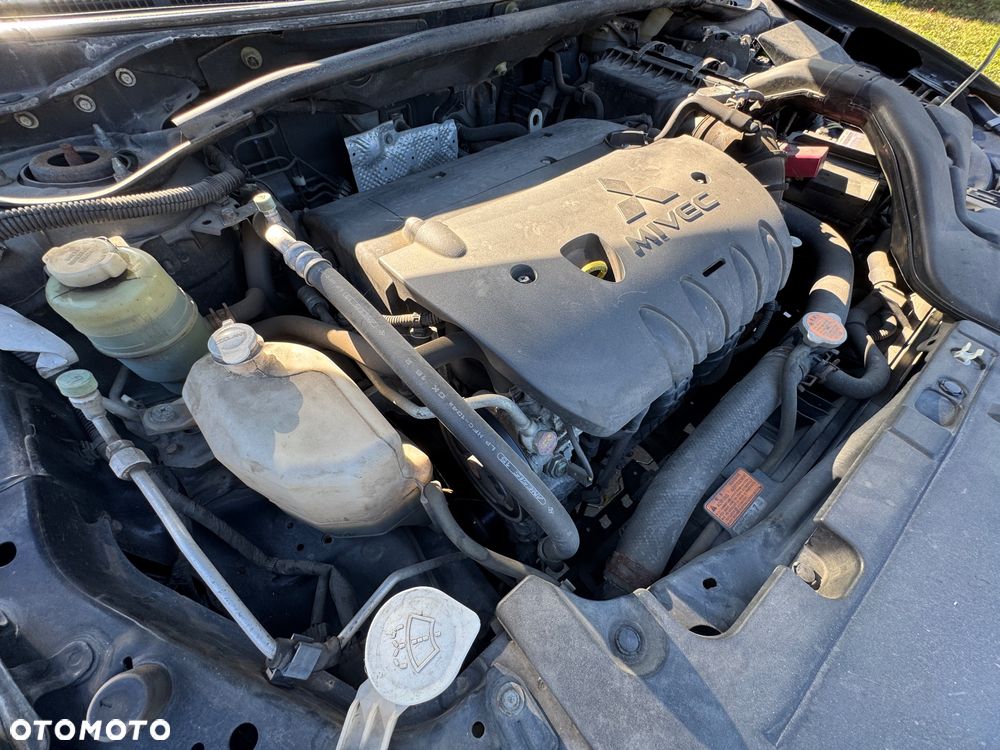 Mitsubishi Lancer 1.8 Instyle NAVI CVT - 18