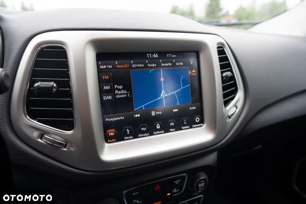 Jeep Compass 1.4 MultiAir Longitude - 19
