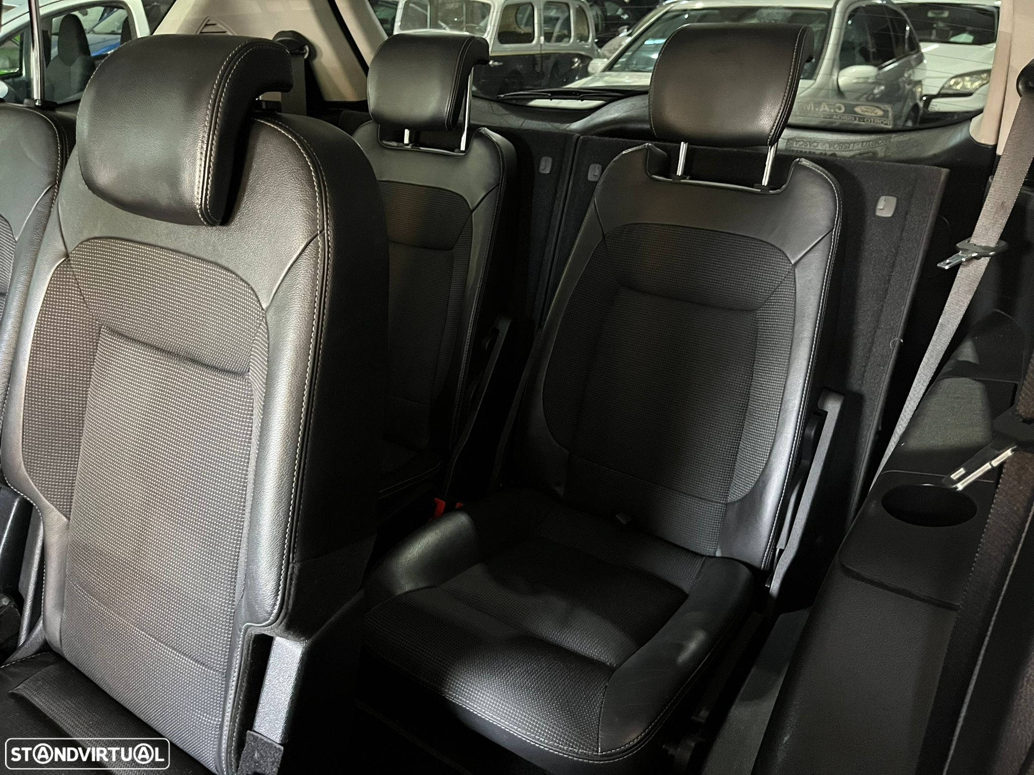 Ford S-Max 2.0 TDCi Titanium 7L - 16