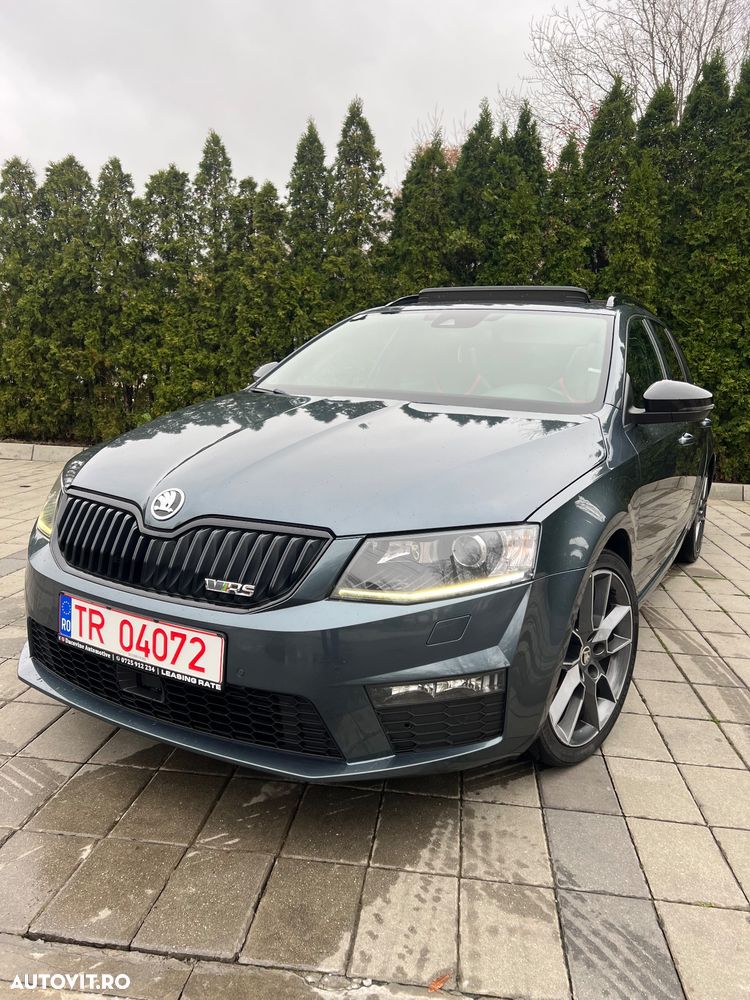 Skoda Octavia Combi 2.0 TDI 4x4 DSG RS - 1