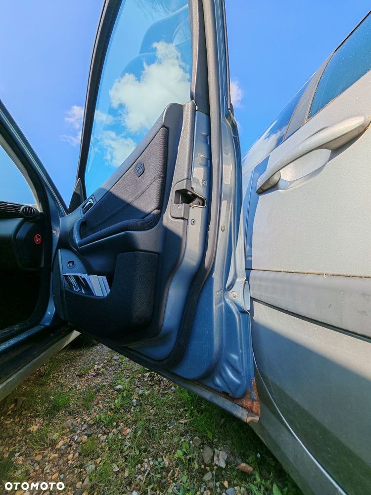 Drzwi przód/ tył P/L Mercedes-Benz C klasa W203 kombi - 13