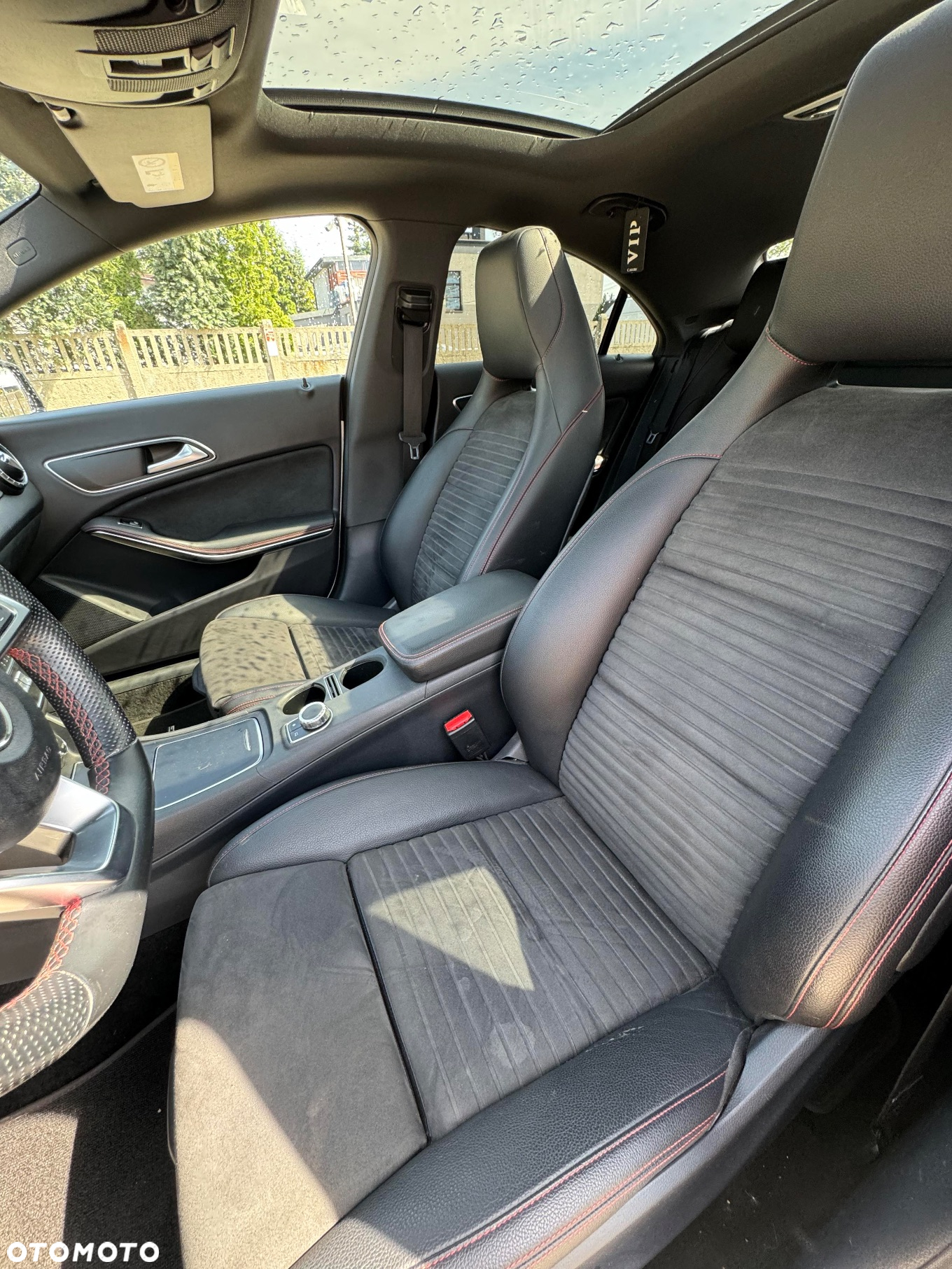 Mercedes-Benz CLA 220 4-Matic AMG Line - 7