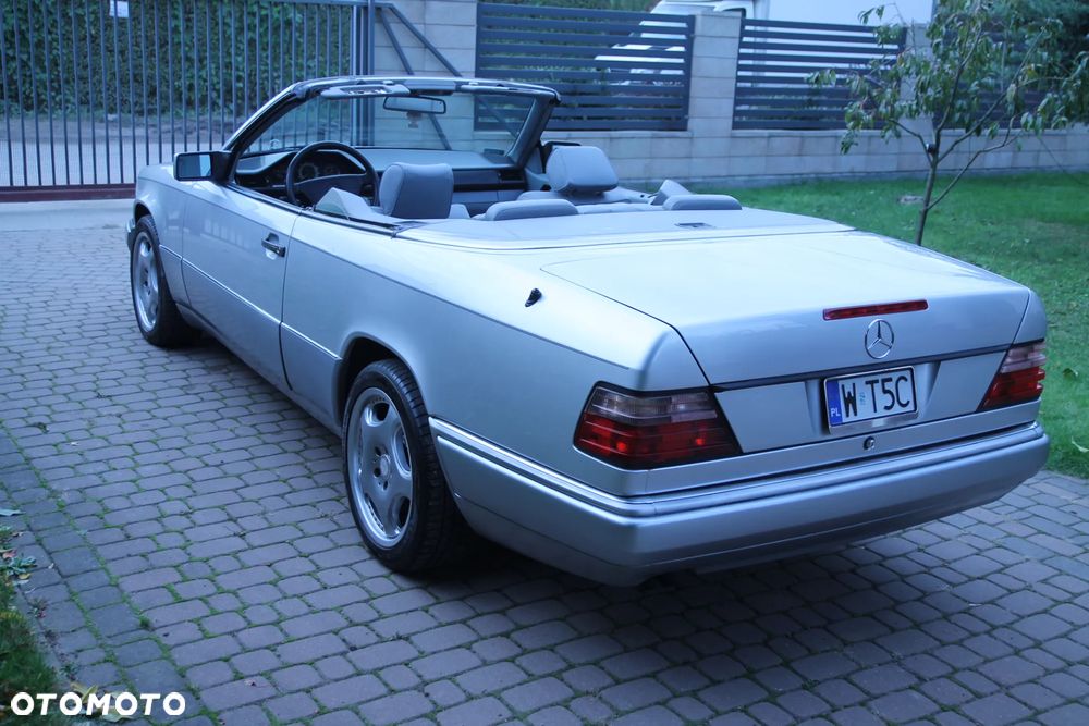 Mercedes-Benz W124 (1984-1993) - 38