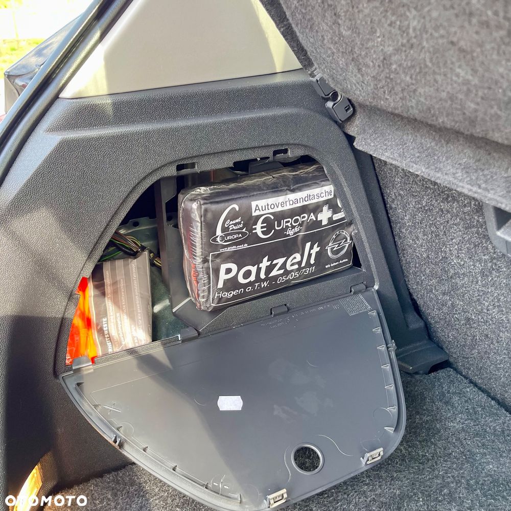 Opel Corsa - 26