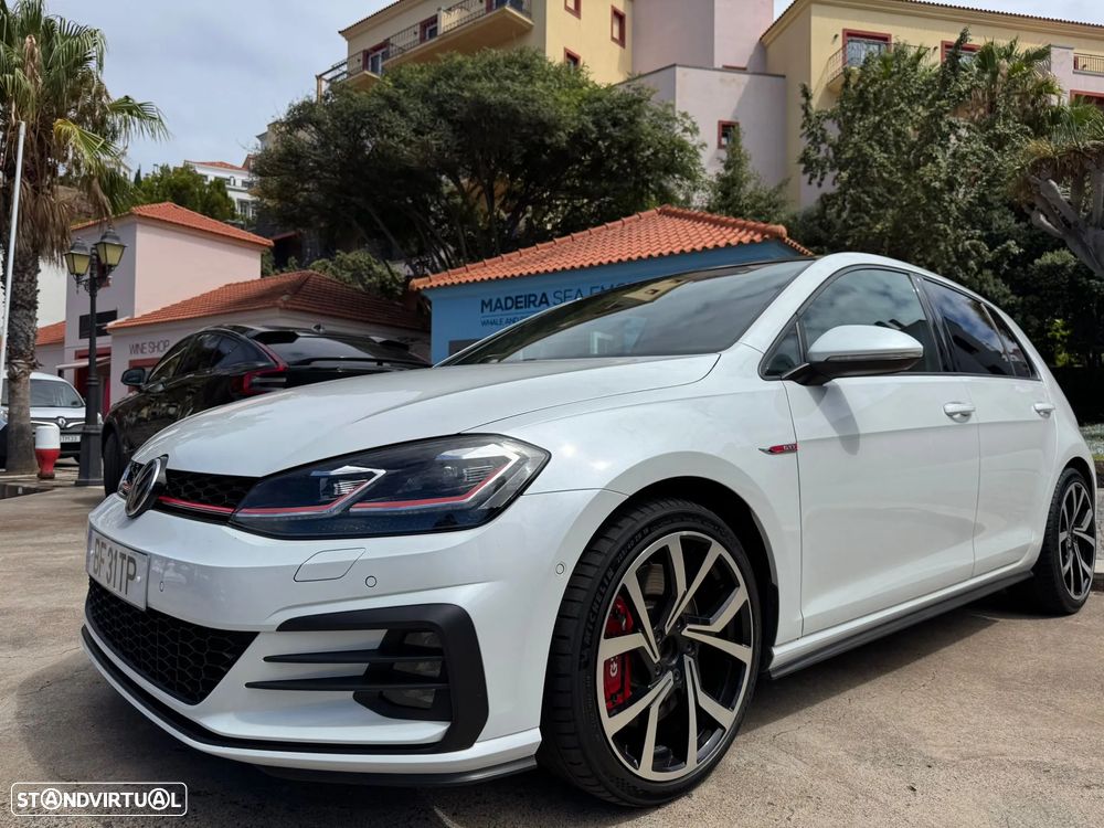 VW Golf 2.0 TSI GTI DSG Performance - 1